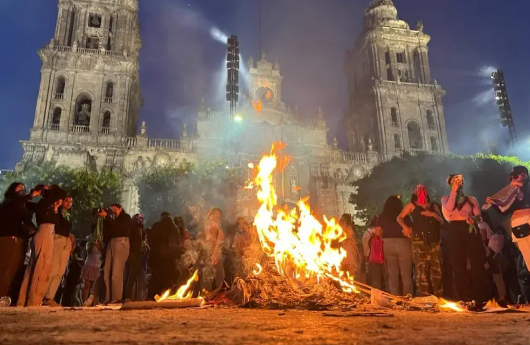 Fallece una mujer en la marcha feminista 8M en CDMX 